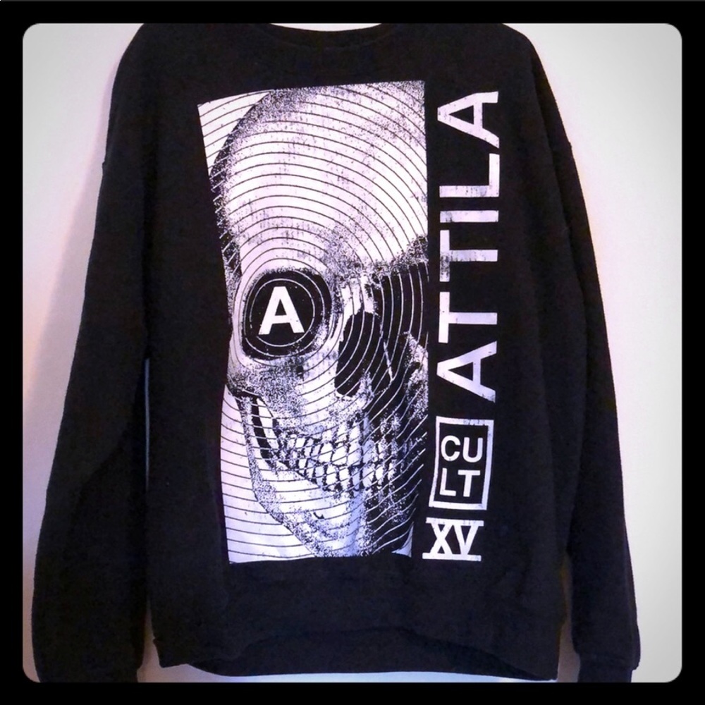 Atilla Crewneck